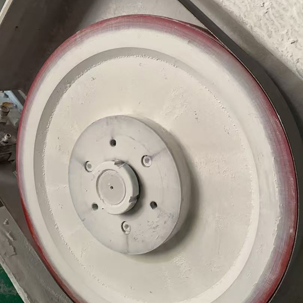 输送带摩擦轮
