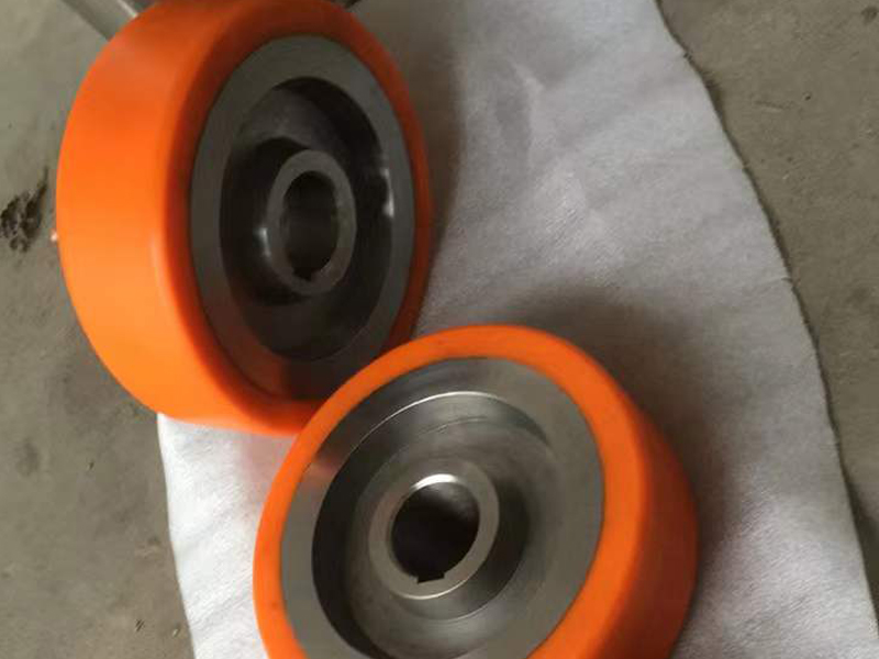 仓库仓储堆垛机重型聚氨酯包胶轮的使用寿命是多久