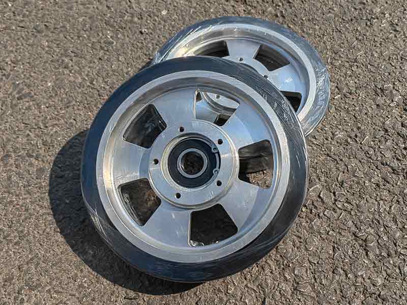 高速聚氨酯铝芯包胶轮